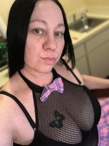 Rogue, 40  female escort, Eastern Connecticut