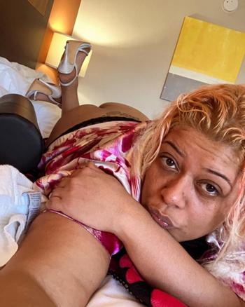 CiaraSlurps, 28  female escort, Eastern Connecticut